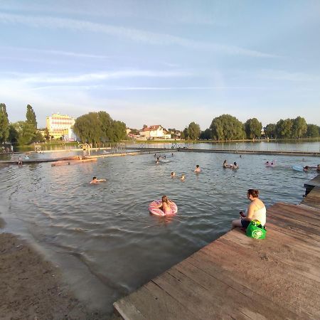 Royal Apartment In City Centre Suwałki Buitenkant foto