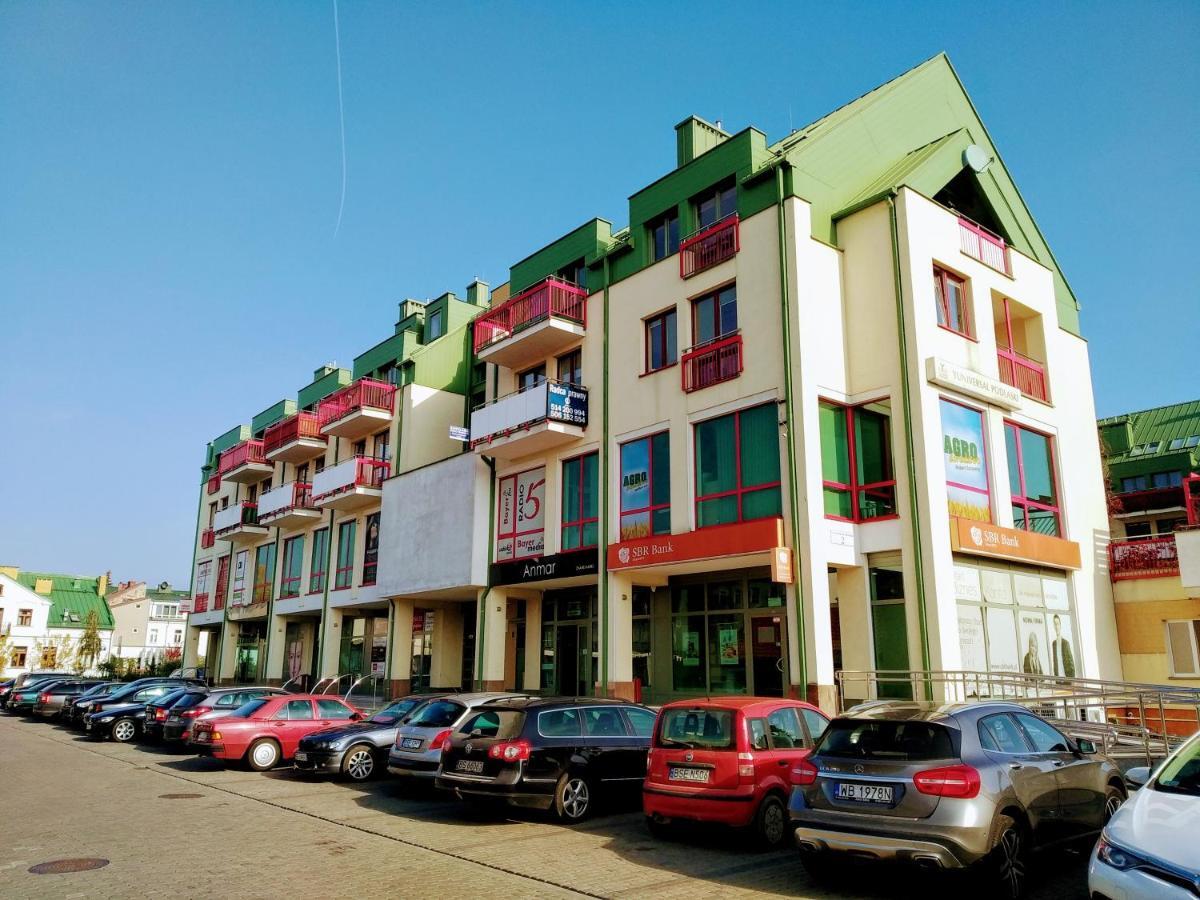 Royal Apartment In City Centre Suwałki Buitenkant foto